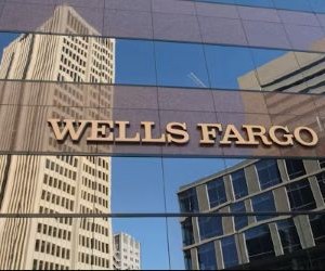 Forex biedt kansen om te profiteren van schommelingen tussen wereldwijde valuta's in een uiterst liquide markt die 24 uur per dag handelt. Het is echter ook een zeer risicovolle markt vanwege hefboomwerking, sterke volatiliteit en de impact van macro-economisch nieuws. De sleutel is om te handelen met een heldere strategie, strikt risicobeheer en alleen met kapitaal dat u zich kunt veroorloven te verliezen, zonder uw financiële stabiliteit in gevaar te brengen.