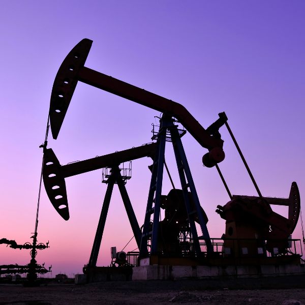 Hoe de oorlog in Iran de oliemarkt beïnvloedt